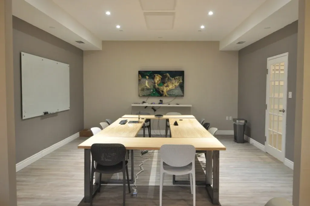 Office Space & Virtual Address